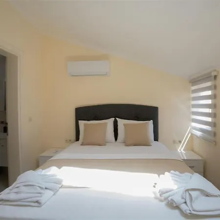 De Denize Sifir 8 Kisilik Oyster 1 Villa Fethiye